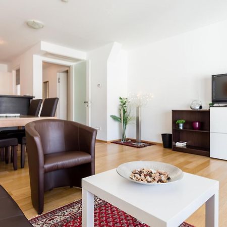 Apartments Next To Vienna Stateopera With Aircondition Δωμάτιο φωτογραφία